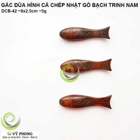  MIẾNG GÁC ĐŨA GỖ TRINH NAM HÌNH CÁ CHÉP PHONG CÁCH NHẬT BẢN TRANG TRÍ CHỤP HÌNH ĐẠO CỤ CHỤP ẢNH SẢN PHẨM INS DCB-42 