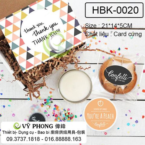  Hộp Bánh Kẹo - Hộp Bánh Kẹo Giấy Họa Tiết Hoa/Chữ Lãng Mạn HBK-0020 