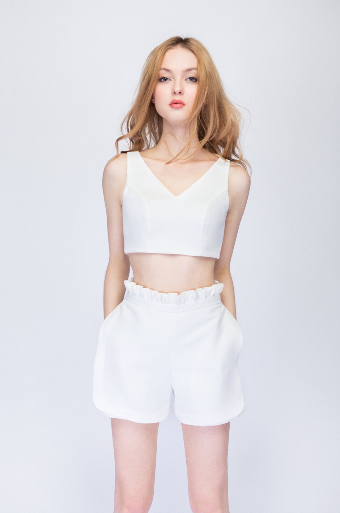 Áo croptop Can De Blanc