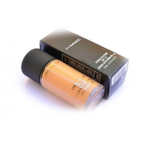 Kem nền MAC Studio Fix Fluid SPF 15 - USA