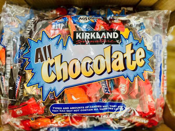 Kẹo Socola Tổng Hợp 150 Viên Kirkland Của Mỹ 2.55Kg