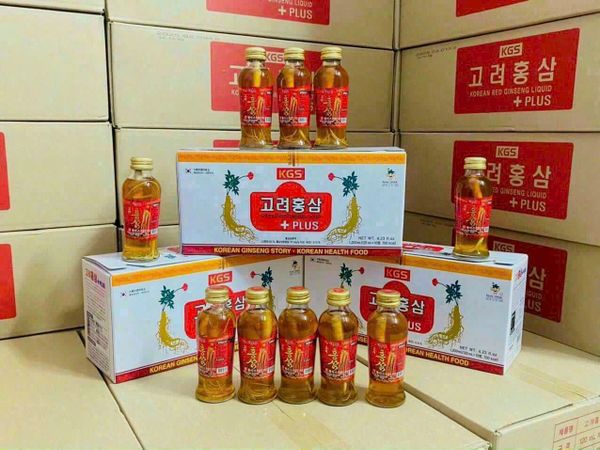 Hộp nước hồng sâm có củ KGS (120ml x 10 chai)