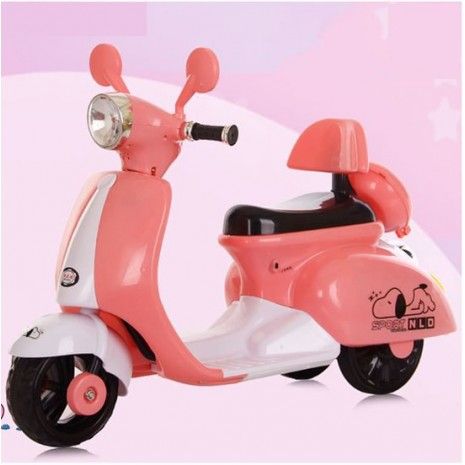 Xe máy điện Vespa 3279