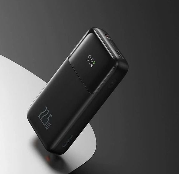 Pin sạc dự phòng Baseus Comet – 10000/20000mAh, 22.5W, tích hợp 2 cáp sạc nhanh (Lightning & Type-C), màn hình LED hiển thị