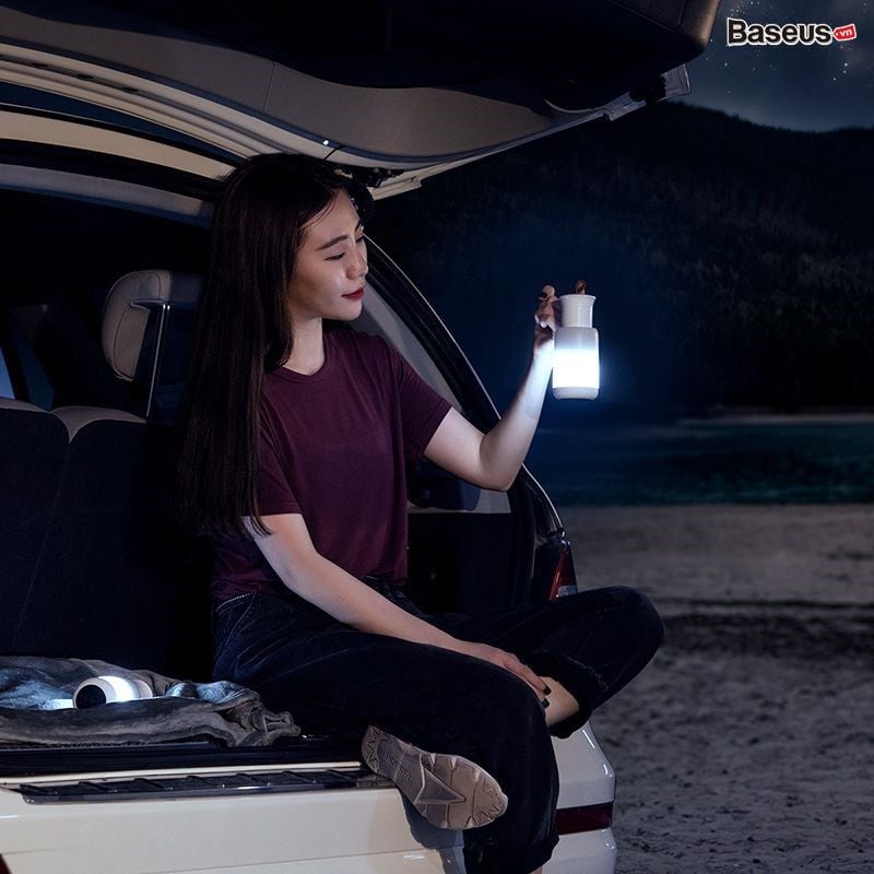 Đèn mini pin sạc tiện dụng Baseus starlit Night Car Emergency Light (500mAh Rechargeable, 4 Light Mode, Magnetic Holder)