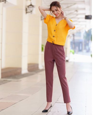 Áo croptop linen vải lanh áo kiểu ngắn ngang lưng quần tay liền vàng | Thời trang thiết kế Hity