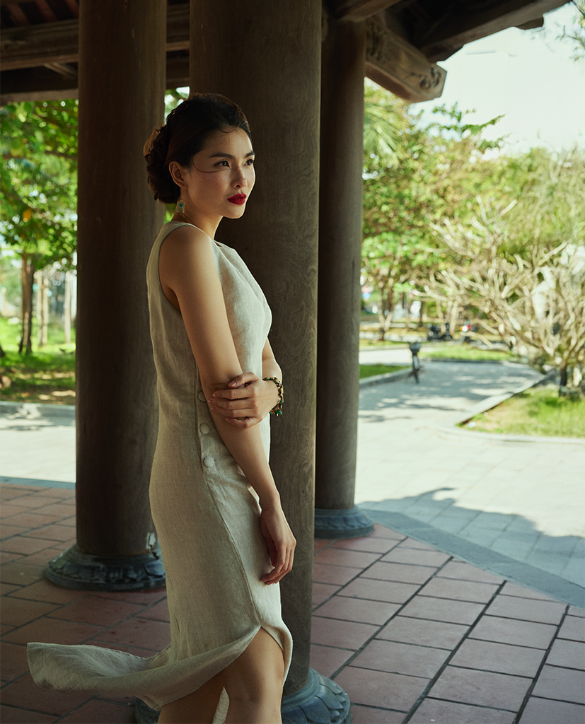  Đầm Suông Xẻ Linen Lanh DRE223 