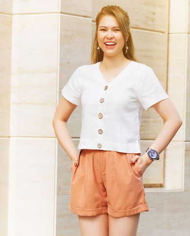 Áo croptop linen trắng áo ngắn ngang lưng quần vải lanh | Thời trang thiết kế Hity