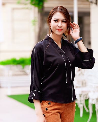  Áo Lụa Tương Phản Jelsa TOP144 