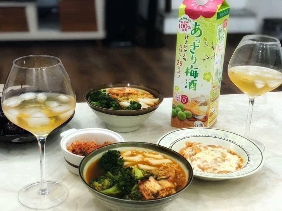 Rượu Vang Anh Đào: Hương Vị Ngọt Ngào Từ Thiên Nhiên Rượu Vang Anh Đào: Hương Vị Ngọt Ngào Từ Thiên Nhiên