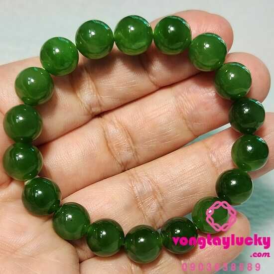 Chuỗi ngọc bích thiên nhiên(Nephrite)  5A hạt 9,5li 18 hạt hợp mệnh Mộc và Hỏa