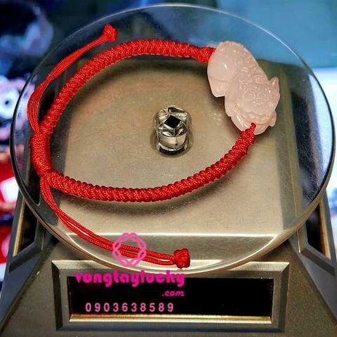  Vòng tay Tỳ hưu phong thủy đá thạch anh hồng (tỳ hưu 1,5x3cm) tết dây 
