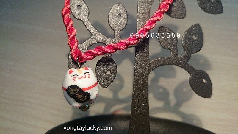 Vòng tay may mắn ú đỏ MÈO MANEKI NEKO ttrắng cát tường MS0037