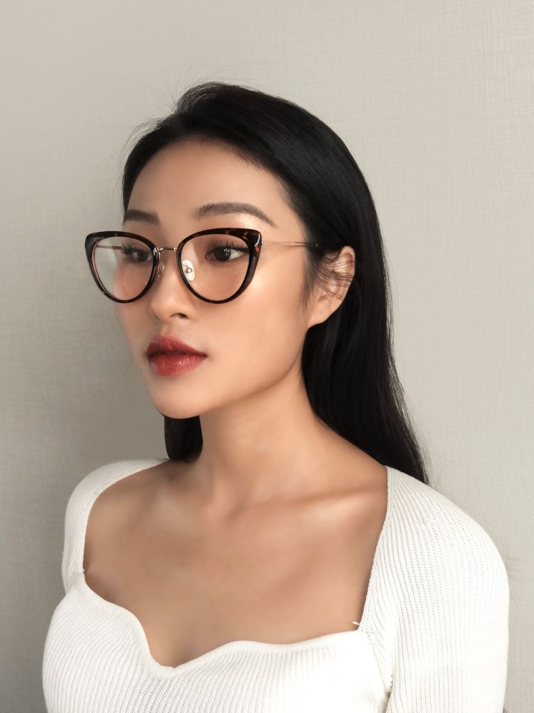 Kaia Brown Glasses