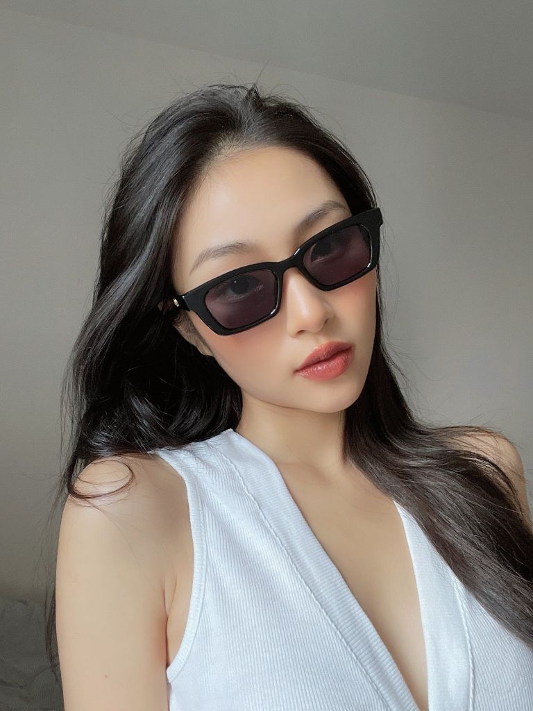 Mắt Kính Floralpunk Row Sunglasses - Black