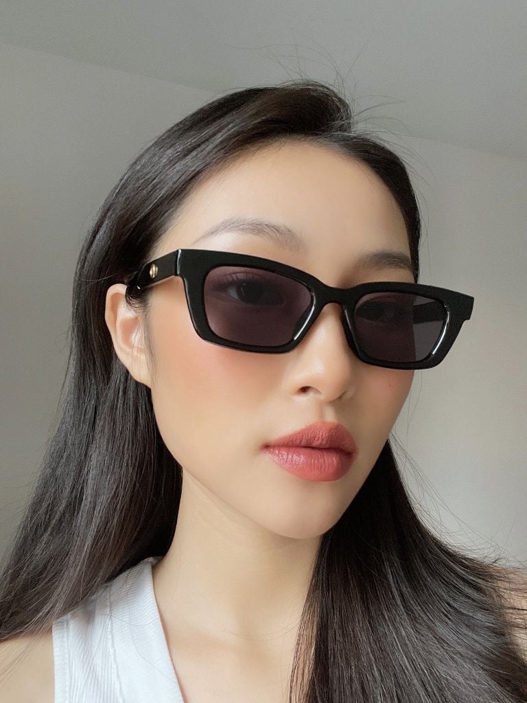 Mắt Kính Floralpunk Row Sunglasses - Black
