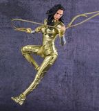  S.H. Figuarts - Wonder Woman 1984 - Golden Armor ( Bandai Spirits ) 