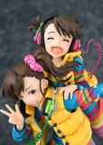  Ami Futami & Mami Futami 1/8 