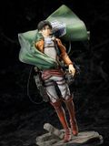  Attack on Titan Levi 1/7 Complete Figure 