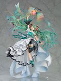  Character Vocal Series 01 Hatsune Miku Memorial Dress Ver. Figure tỉ lệ 1/7 