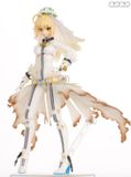  figma - Saber Bride [PSP Fate/EXTRA CCC Limited Edition TYPE MOON Virgin White Box Bonus Item] 