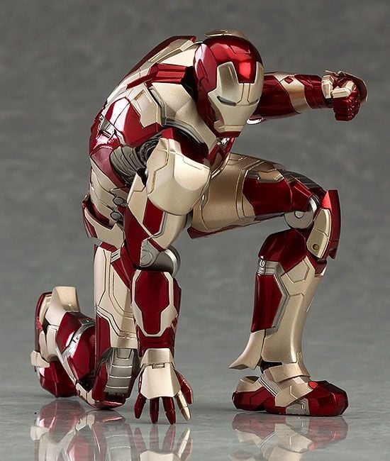 Mô hình Iron Man mark 42 Flying ver  Mô hình Iron Man Fly  Flickr