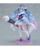  figma Snow Miku: Serene Winter ver. 