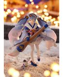  figma Snow Miku: Serene Winter ver. 