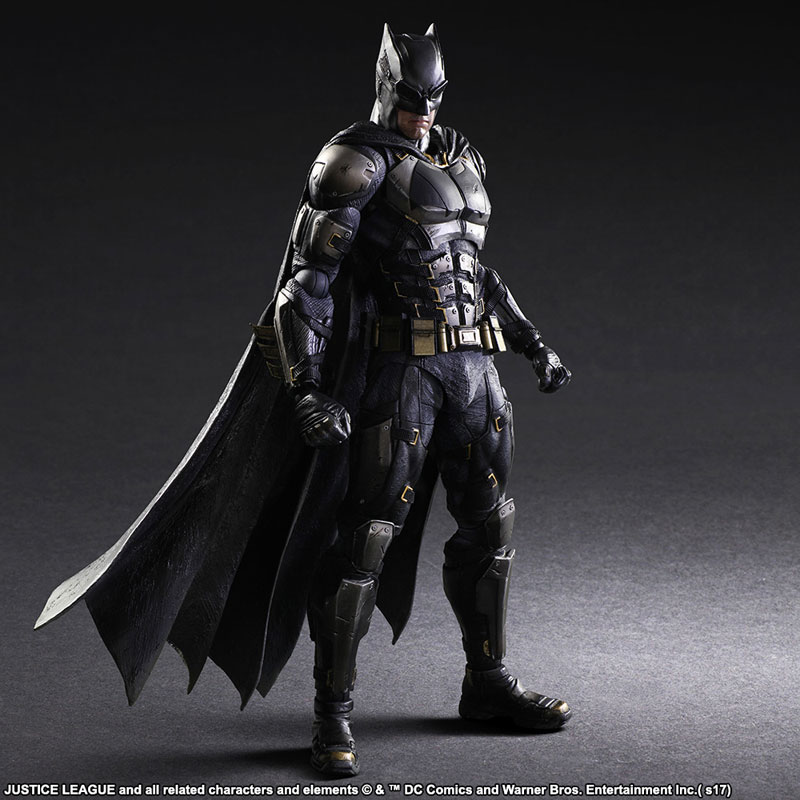 Arriba 63+ imagen batman tactical suit play arts kai