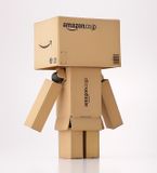  Revoltech Danbo Amazon Box Version 