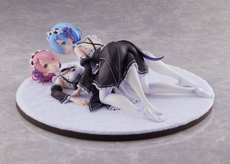  Re:ZERO -Starting Life in Another World- Ram & Rem 1/7 