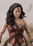  S.H. Figuarts - Wonder Woman ( JUSTICE LEAGUE ) 