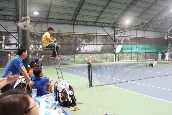 Giải cầu lông & tennis - Hội thao VIB