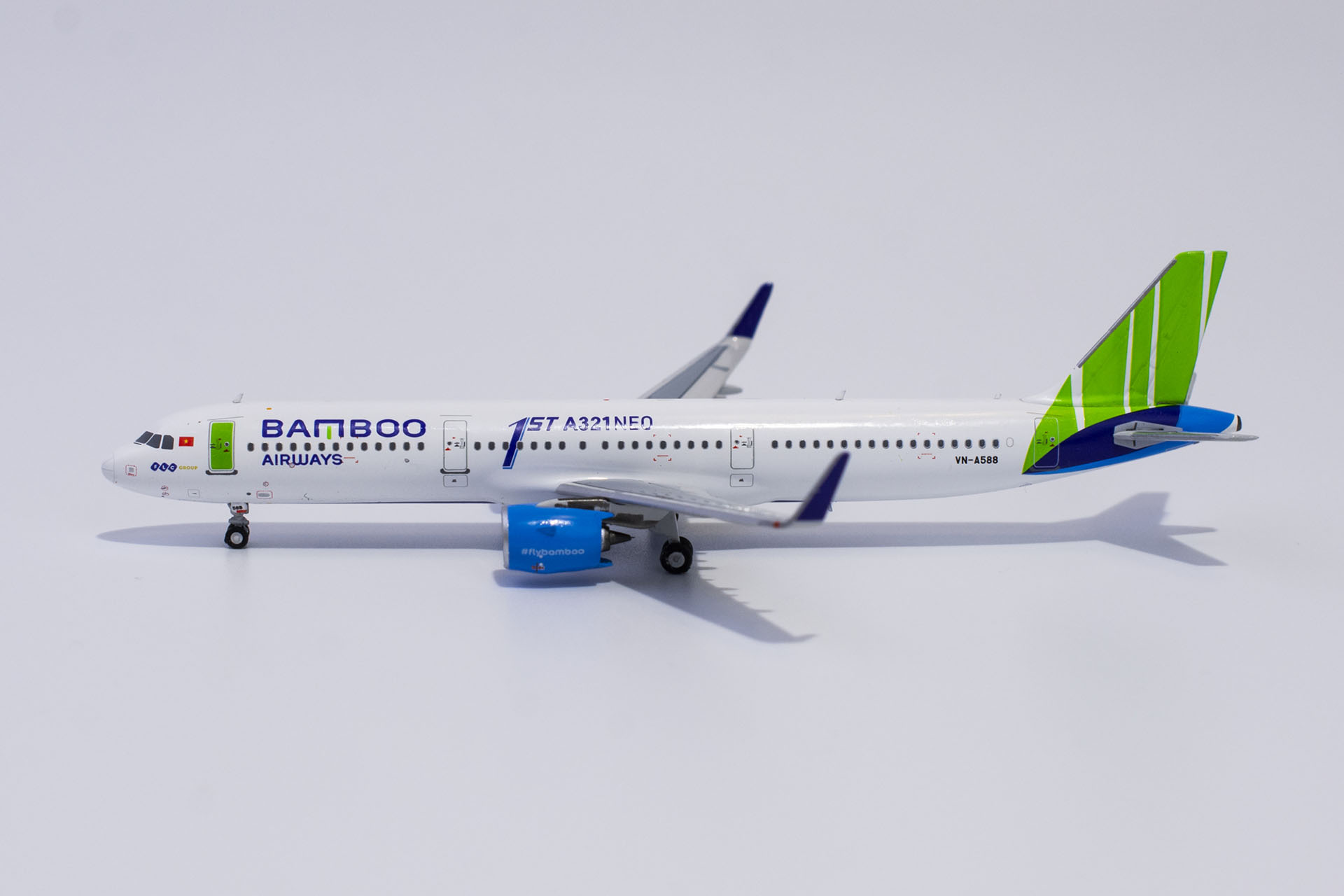 Tổng hợp Mô Hình Máy Bay Bamboo Airways 787 giá rẻ bán chạy tháng 82023   BeeCost