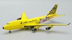 Bruce Lee Boeing 747-400 JC Wings 1:400 ATC40009