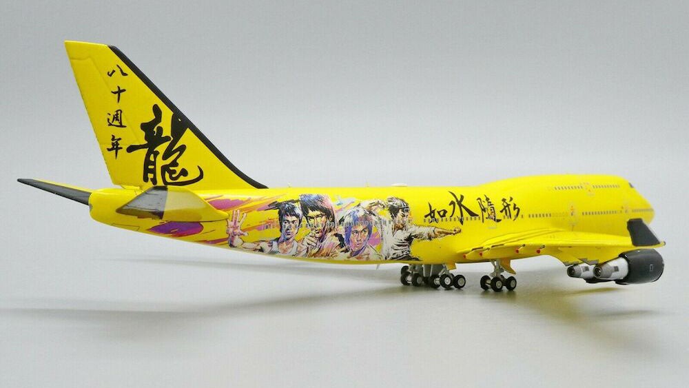 Bruce Lee Boeing 747-400 JC Wings 1:400 ATC40009 PandaFox Toys Vietnam -  Máy Bay Mô Hình Tĩnh