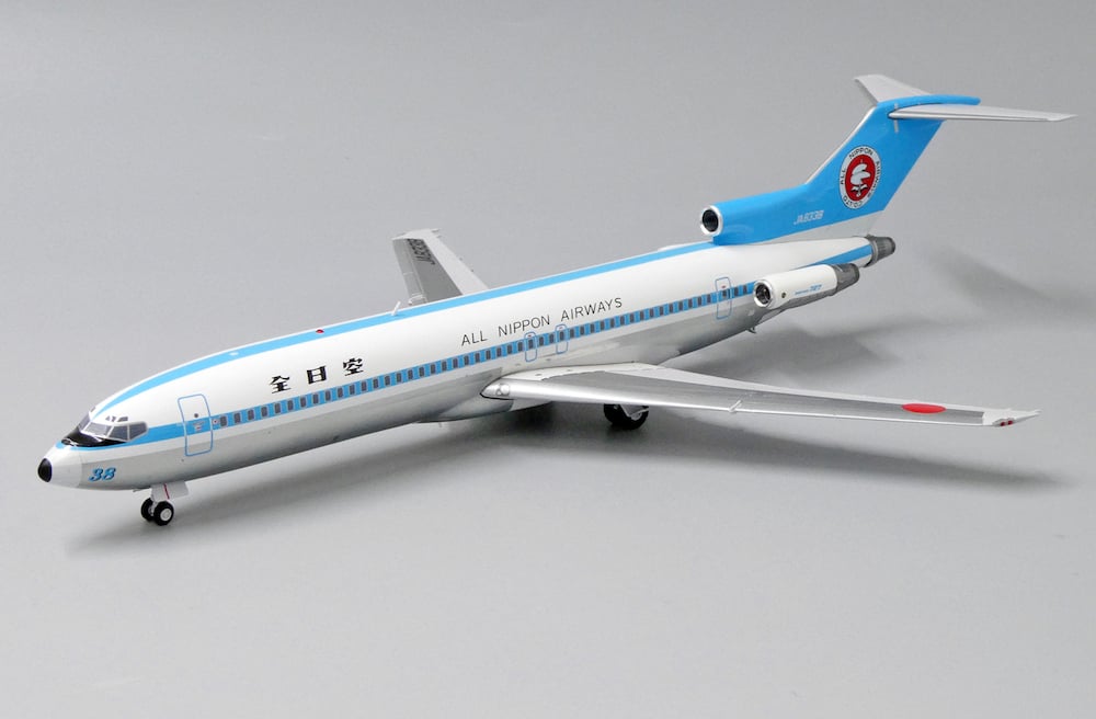 ANA Boeing 727-200 JA8338 JC Wings 1:200 EW2722005 PandaFox Toys