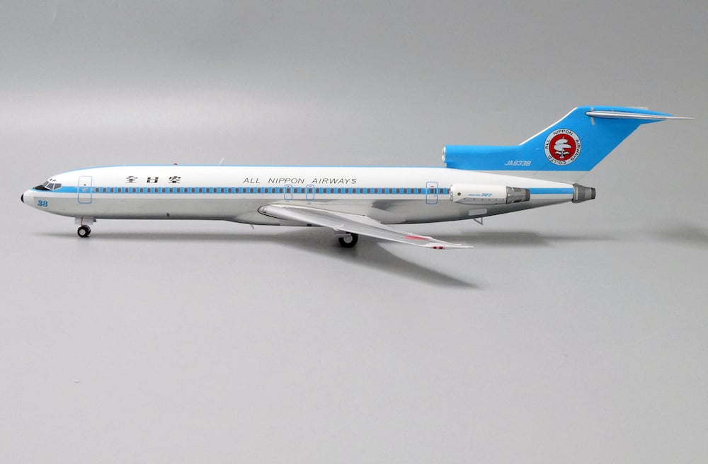 ANA Boeing 727-200 JA8338 JC Wings 1:200 EW2722005 PandaFox Toys