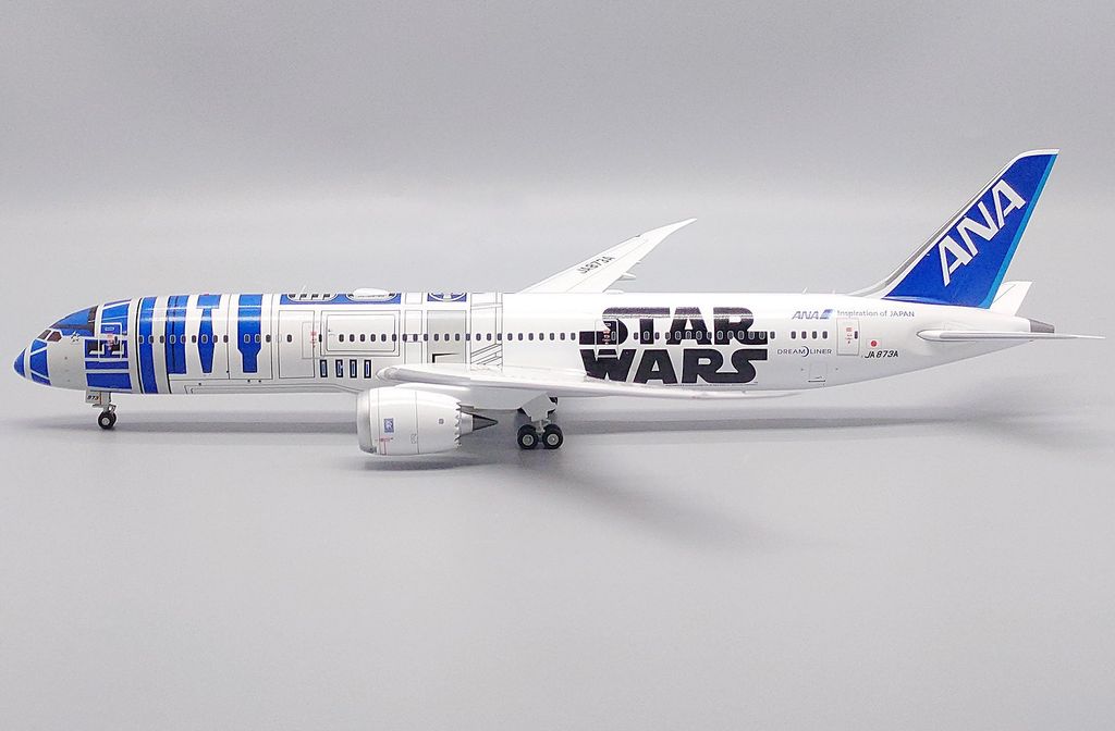 ANA Boeing 787-9 JA873A Star Wars R2-D2 JC Wings 1:200 EW2789009