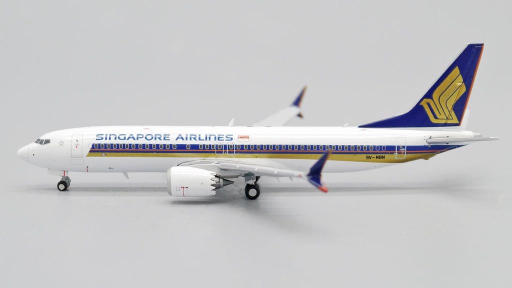 Singapore Airlines Boeing 737 MAX 8 9V-MBN JC Wings 1:400 EW438M003