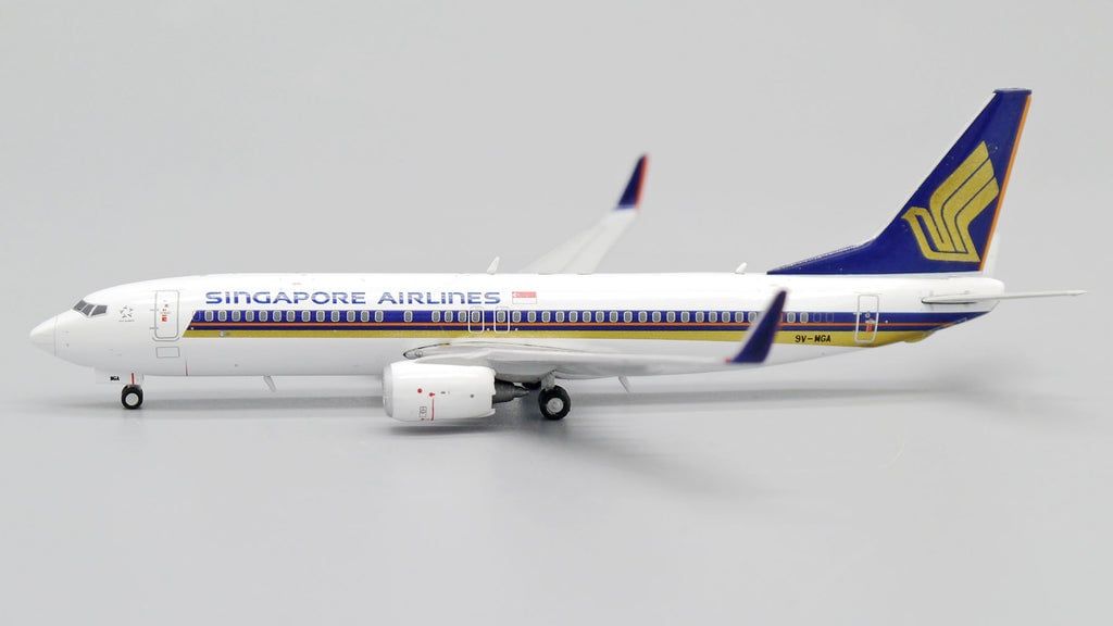 Singapore Airlines Boeing 737-800 9V-MGA JC Wings 1:400 EW4738011