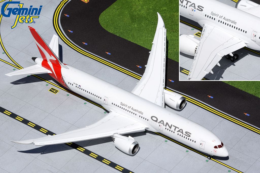 Qantas Boeing 787-9 Flaps Down VH-ZNK GeminiJets 1:200 G2QFA983F