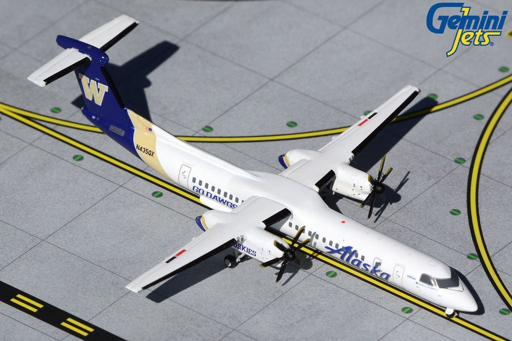 Alaska Airlines Bombardier Dash 8 Q400 N435QX University of Washington Huskies GeminiJets 1:400 GJASA2027