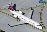 Delta Connection Bombardier CRJ200LR N685BR GeminiJets 1:400 GJDAL2034