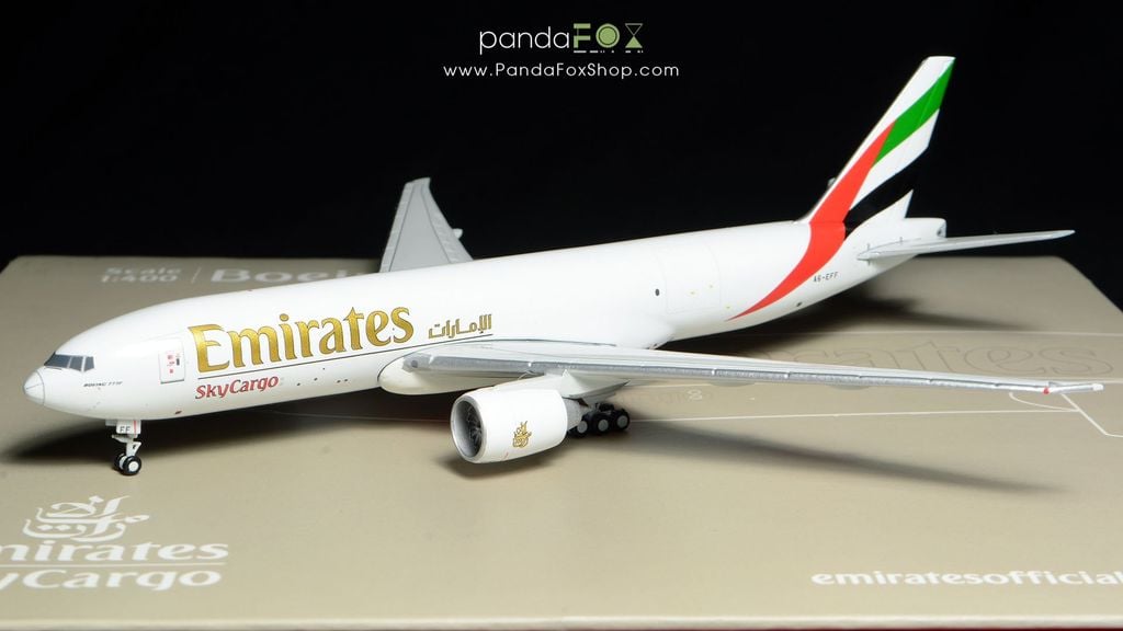 Emirates Sky Cargo Boeing 777F A6-EFF GeminiJets 1:400 GJUAE1286