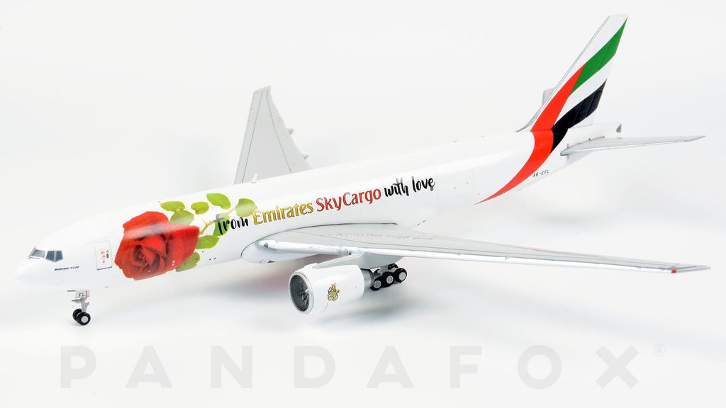 Emirates Sky Cargo Boeing 777F A6-EFL With Love GeminiJets 1:400 GJUAE1662