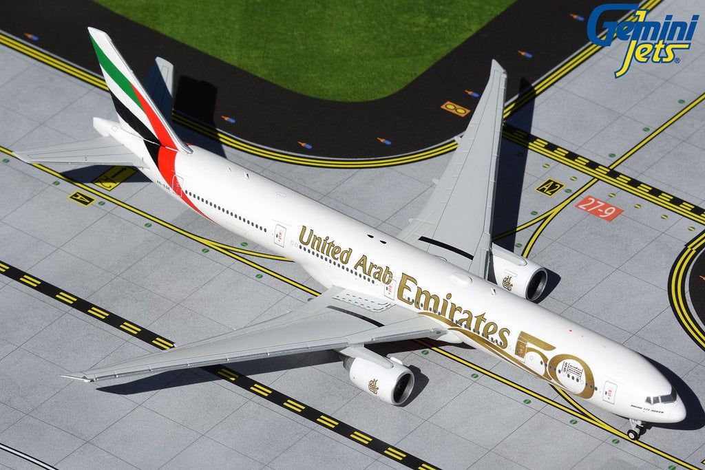 Emirates Boeing 777-300ER A6-EGE UAE 50th Anniversary GeminiJets 1:400 GJUAE2050