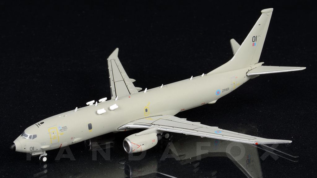 Royal Air Force Boeing P-8 Poseidon ZP801 Pride of Moray GeminiJets 1:400 GMRAF100