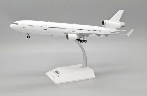 Blank/White MD-11 JC Wings 1:200 JC2WHT1054 BK1054