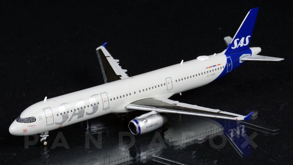 Mô Hình Máy Bay SAS Scandinavian Airlines Airbus A321 OY-KBH | JC Wings 1:400